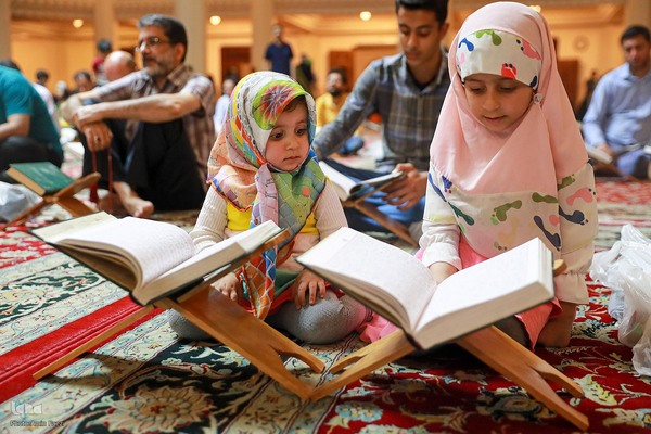 بزرگداشت روز حضرت شاهچراغ(ع)‎ در محفل انس با قرآن «بشری»