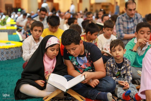 بزرگداشت روز حضرت شاهچراغ(ع)‎ در محفل انس با قرآن «بشری»