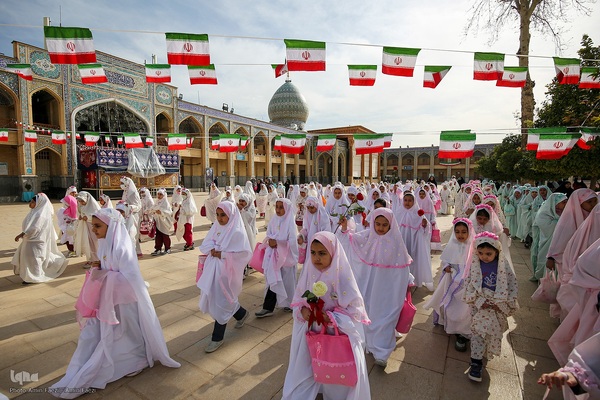 به مناسبت بزرگداشت میلاد حضرت احمدبن موسی شاهچراغ (ع)‎