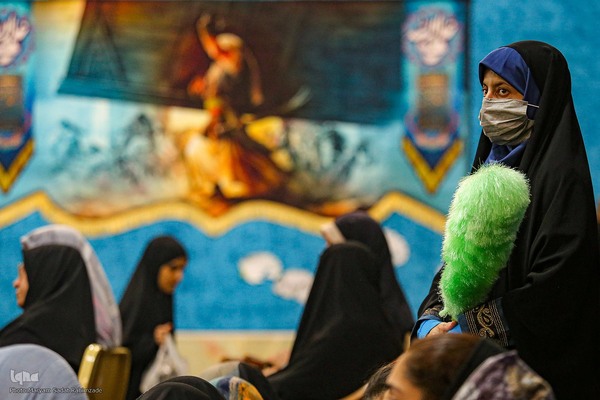 ششمین محفل انس با قرآن در آستان حضرت علی بن حمزه(ع)‌