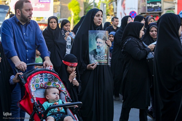 حرکت دسته عزاداری به مناسبت شهادت شهید جمهور و یاران