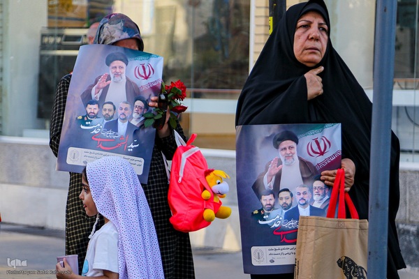 حرکت دسته عزاداری به مناسبت شهادت شهید جمهور و یاران