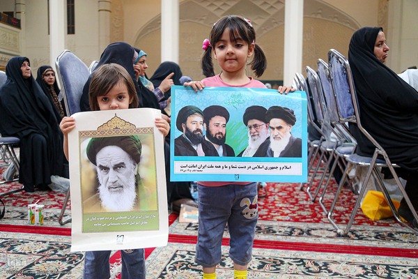 مراسم سالگرد ارتحال امام خمینی(ره) در حرم شاهچراغ(ع)