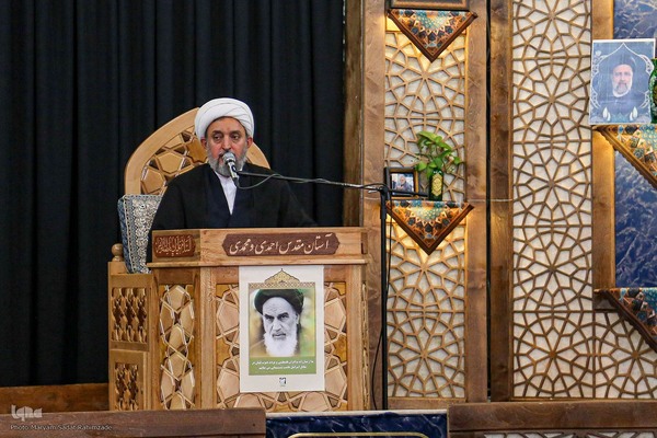 مراسم سالگرد ارتحال امام خمینی(ره) در حرم شاهچراغ(ع)