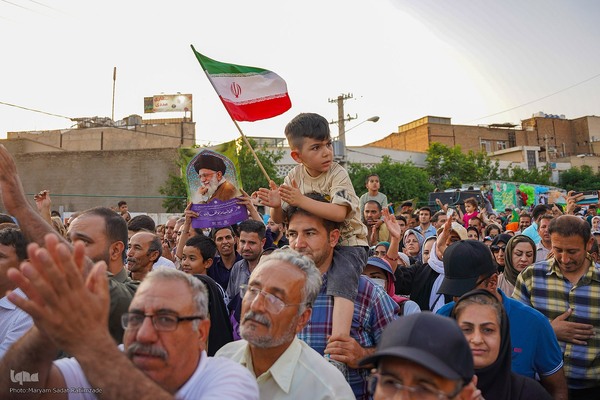 شادپیمایی شیرازی‌‌ها در عید غدیر‎