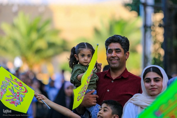 شادپیمایی شیرازی‌‌ها در عید غدیر‎