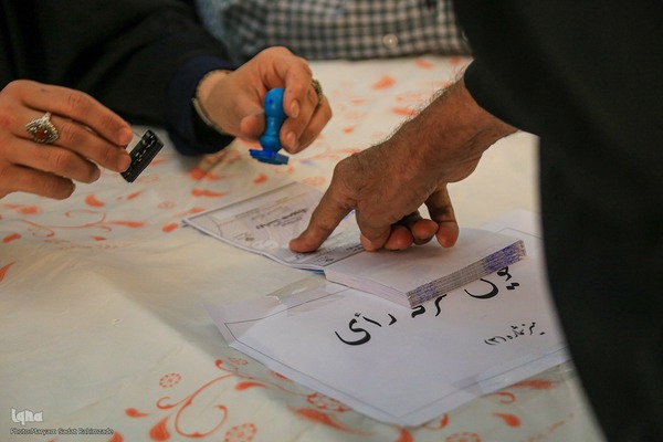 مرحله دوم انتخابات چهاردهمین دوره ریاست جمهوری