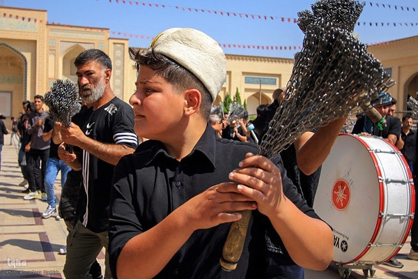 عزاداری هیئت عشایر قشقایی در حرم شاهچراغ(ع)