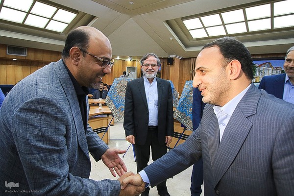 رونمایی از چند طرح فرهنگی در دانشگاه شیراز