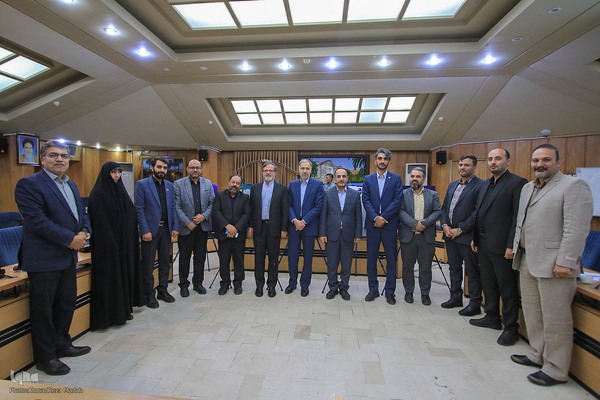 رونمایی از چند طرح فرهنگی در دانشگاه شیراز