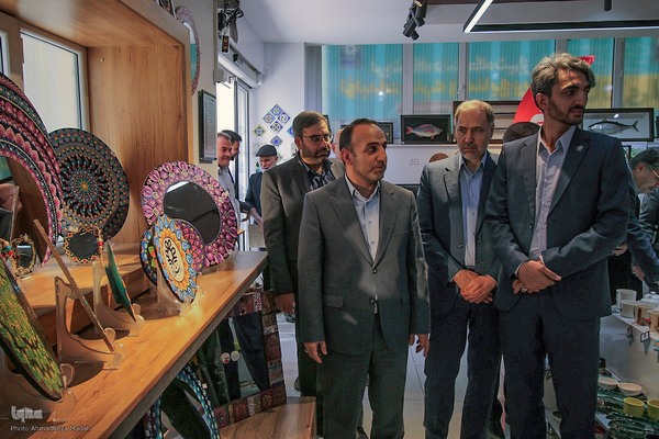 رونمایی از چند طرح فرهنگی در دانشگاه شیراز