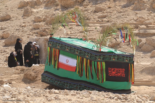 جابه‌جایی مزار شهید جواد رضایی در کازرون