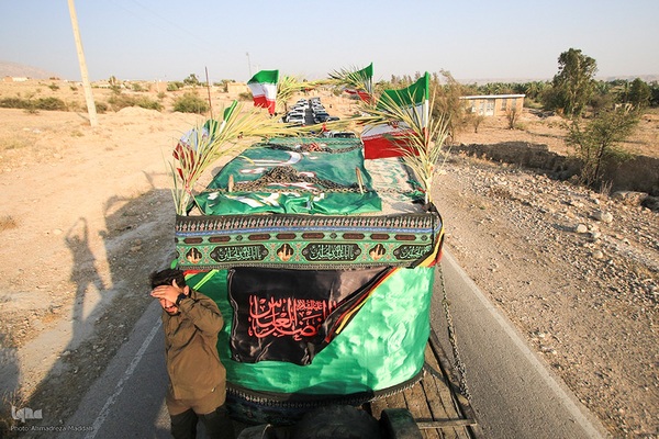 جابه‌جایی مزار شهید جواد رضایی در کازرون