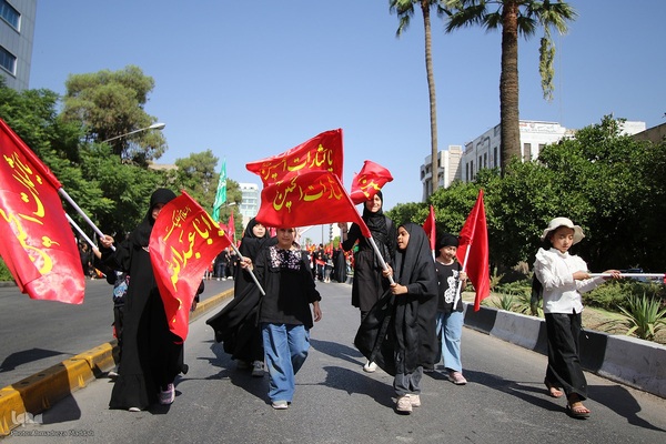 پیاده‌روی جاماندگان اربعین در شیراز