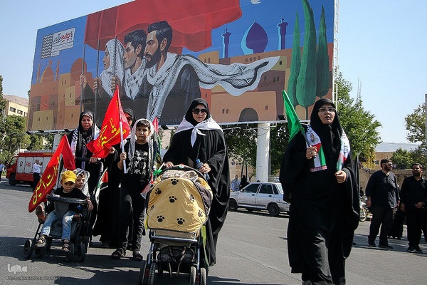 پیاده‌روی جاماندگان اربعین در شیراز