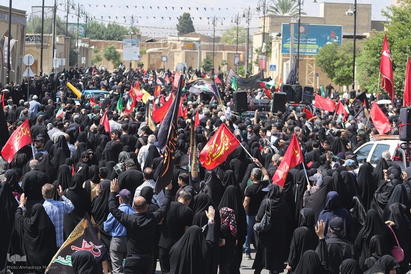 پیاده‌روی جاماندگان اربعین در شیراز