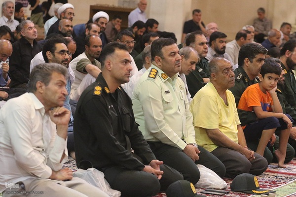 بزرگداشت هفته دولت در شاهچراغ(ع)‎