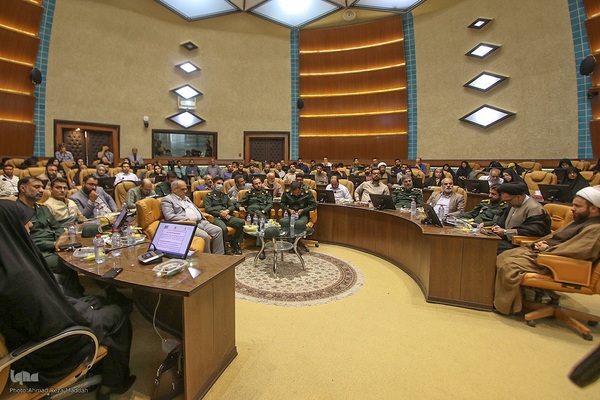 همایش تجلیل از کارآفرینان و گروه‌های جهادی شهر شیراز‎