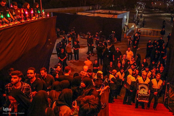 حضور خادمیاران آستان قدس رضوی در موکب سفینه النجات شیراز‎