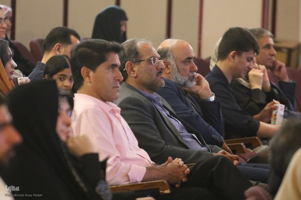 آیین تجلیل از رتبه‌های برتر کنکور