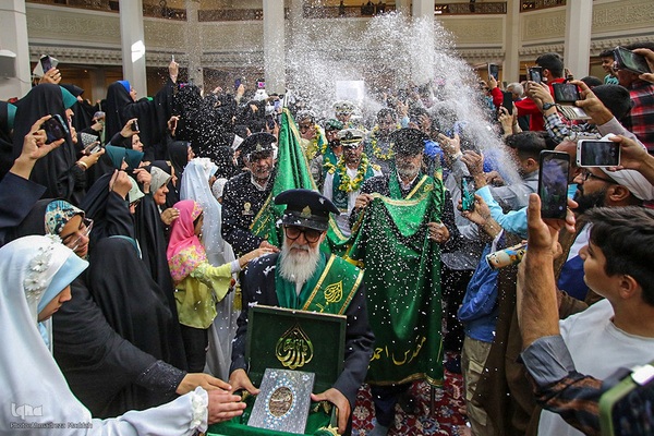 تجلیل از ۴۷۰ حافظ قرآن همراه با گرامیداشت شهدای قرآنی فارس