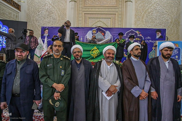 تجلیل از ۴۷۰ حافظ قرآن همراه با گرامیداشت شهدای قرآنی فارس