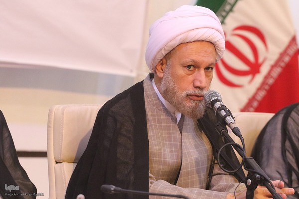 آیین رونمایی از نرم افزار آثار علامه مجاهد آیت الله العظمی سیدعبدالحسین نجفی لاری