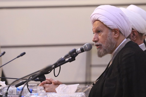 آیین رونمایی از نرم افزار آثار علامه مجاهد آیت الله العظمی سیدعبدالحسین نجفی لاری