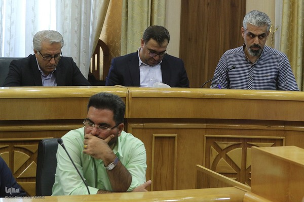 نشست صمیمی نخبگان با استاندار فارس