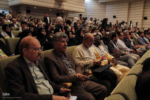 اولین اجلاسیه بین المللی شهدا و رسانه‌های محور مقاومت در شیراز