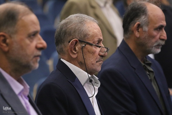 شب بابا احد‎