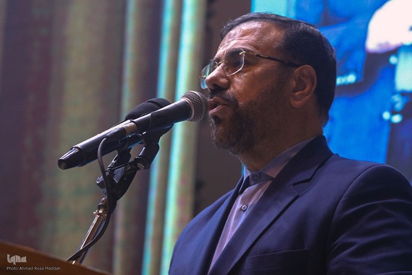 آیین تکریم و معارفه استاندار سابق و جدید فارس