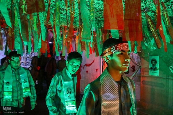 اجلاسیه ۳۱۳ شهید دانش‌آموز و ۷۲ معلم شهید عشایر استان فارس‎