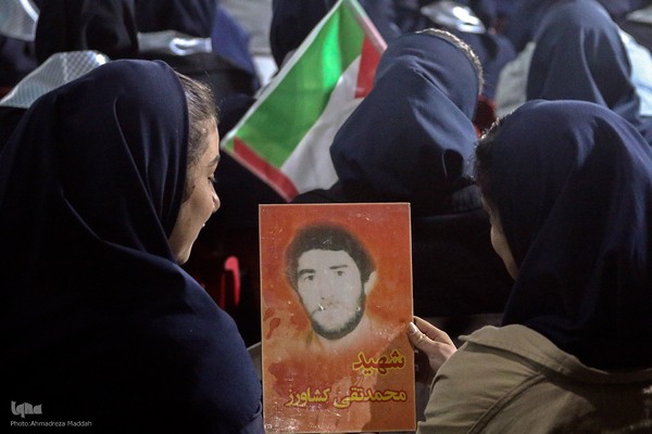 اجلاسیه ۳۱۳ شهید دانش‌آموز و ۷۲ معلم شهید عشایر استان فارس‎