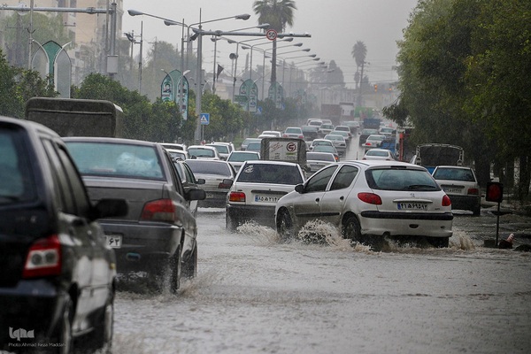 بارش باران پاییزی در شیراز