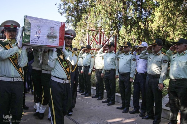 تشییع پیکر شهید امنیت در شیراز‎