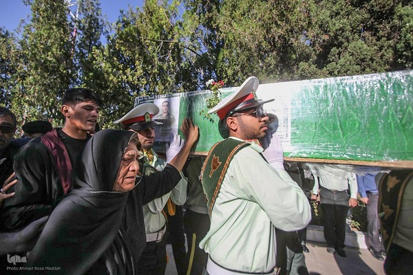 تشییع پیکر شهید امنیت در شیراز‎