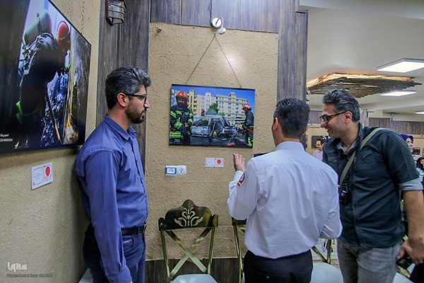 آیین گشایش نمایشگاه گروهی عکس «جلوه های نجات و حیات» در شیراز