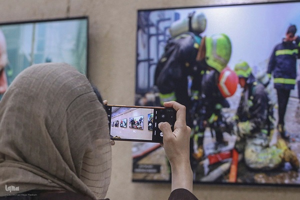 آیین گشایش نمایشگاه گروهی عکس «جلوه های نجات و حیات» در شیراز