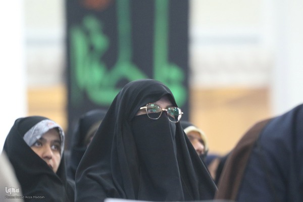 همایش بین المللی اندیشه های قرآنی حضرت آیت الله خامنه ای در حرم شاهچراغ(ع)