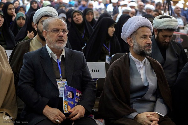 همایش بین المللی اندیشه های قرآنی حضرت آیت الله خامنه ای در حرم شاهچراغ(ع)