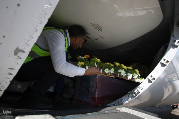 مراسم استقبال از پیکر مطهر ۳ پاسدار شهید تیپ ۳۳ المهدی(عج) در شیراز