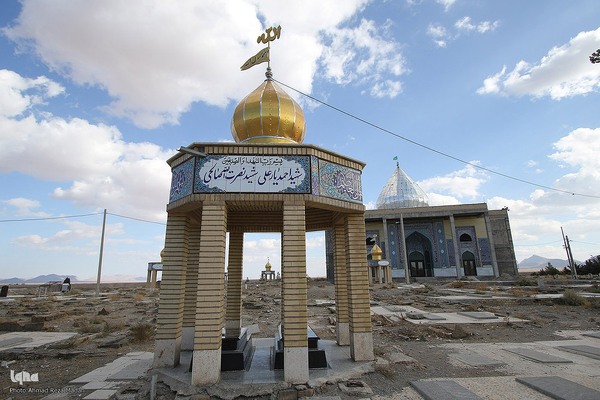 گلزار شهدای ایزدخواست استان فارس