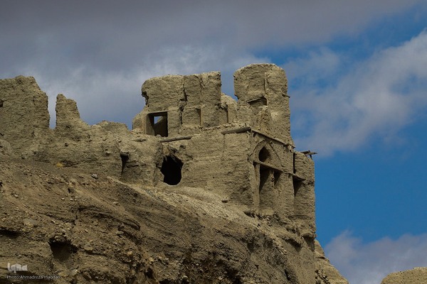 شهر تاریخی ایزدخواست فارس