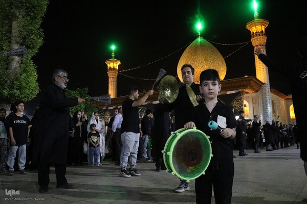 مراسم عزاداری حسینی هیات عاشقان ثارالله (ع) شیراز در شاهچراغ(ع)