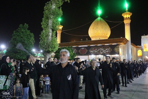 مراسم عزاداری حسینی هیات عاشقان ثارالله (ع) شیراز در شاهچراغ(ع)