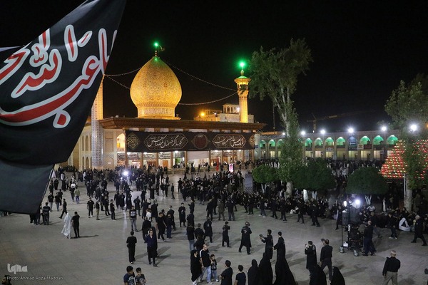 مراسم عزاداری حسینی هیات عاشقان ثارالله (ع) شیراز در شاهچراغ(ع)