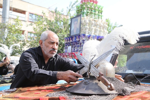 عکس| عزاداری روز عاشورا در شیراز