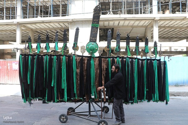 عکس| عزاداری روز عاشورا در شیراز