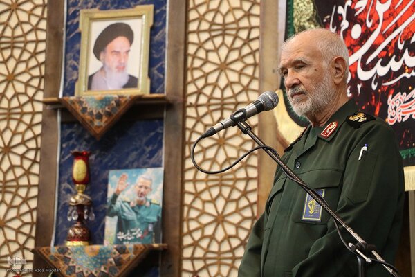 مراسم تشییع پیکر سرلشکر شهید «غلامحسین غیب‌پرور»